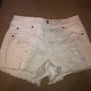 NWOT AMERICAN EAGLE SHORTS !